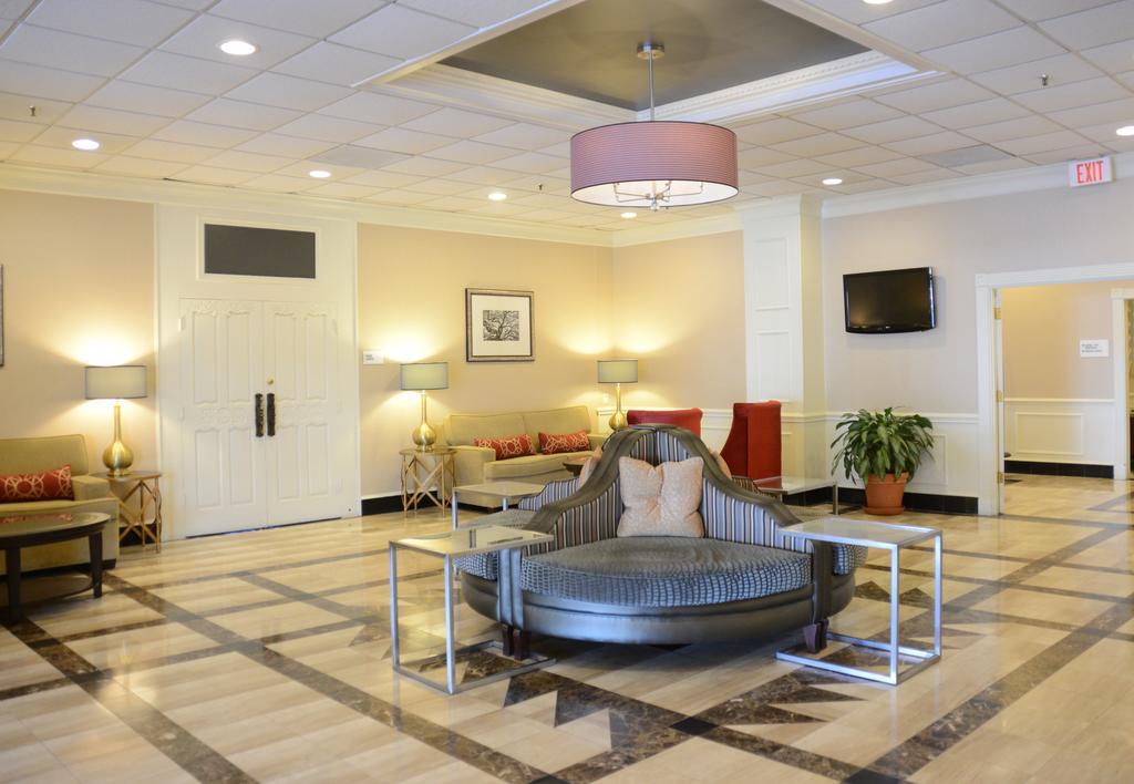 Charleston Airport Hotel Север Чарлстон Интерьер фото